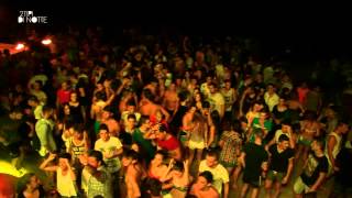 2-tipi-di-notte-nicotera-ibiza-beach-party